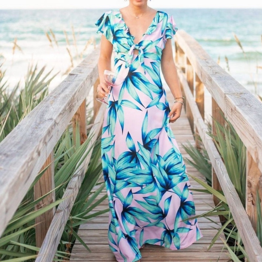 Olivaceous Floral Blue and Pink Maxi Dress Size Medium New With Tags